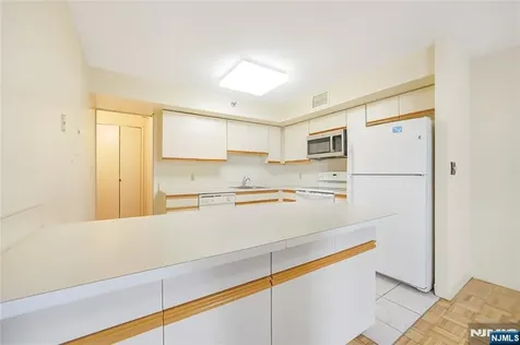 316 Prospect Avenue Hackensack NJ 07601