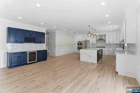 712 6th Avenue River Edge NJ 07661