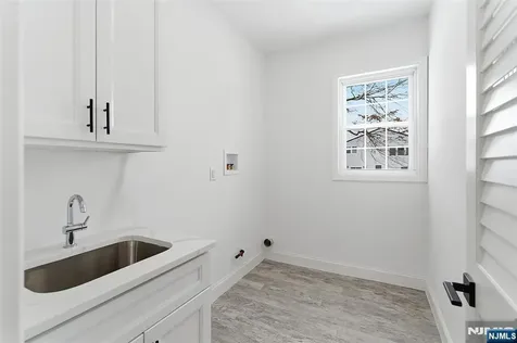 712 6th Avenue River Edge NJ 07661