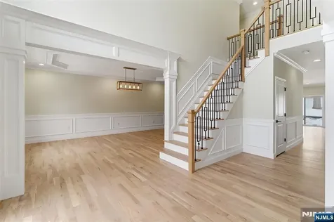712 6th Avenue River Edge NJ 07661