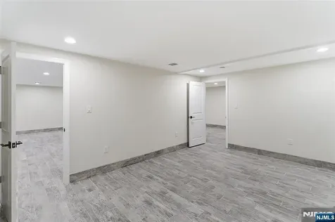 712 6th Avenue River Edge NJ 07661