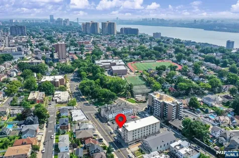 452 Palisade Avenue Cliffside Park NJ 07010
