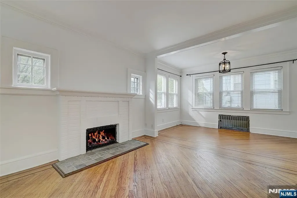 25 Sunset Avenue Bloomfield NJ 07003