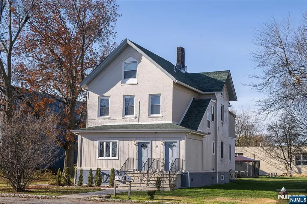 37 Riverside Avenue Little Ferry NJ 07643