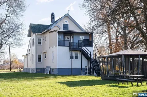 37 Riverside Avenue Little Ferry NJ 07643
