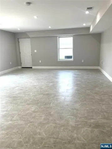 761B 4TH Street Secaucus NJ 07094
