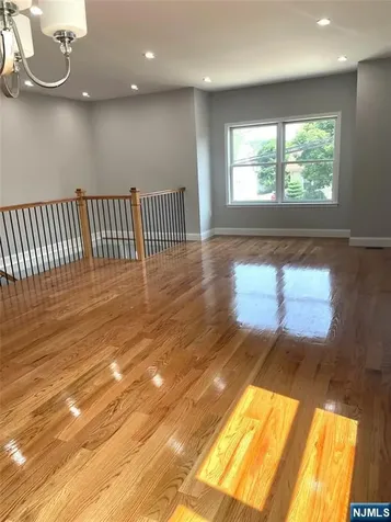 761B 4th Street Secaucus NJ 07094