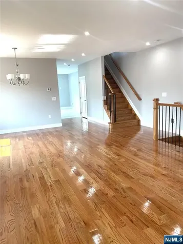 761B 4th Street Secaucus NJ 07094