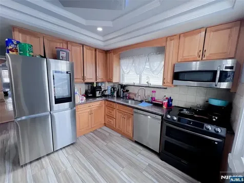 79 Shaler Fairview NJ 07022