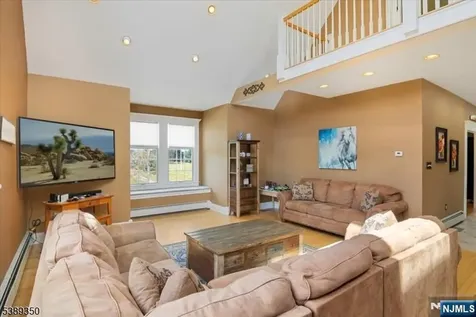 77 Union Brick Road Blairstown NJ 07825