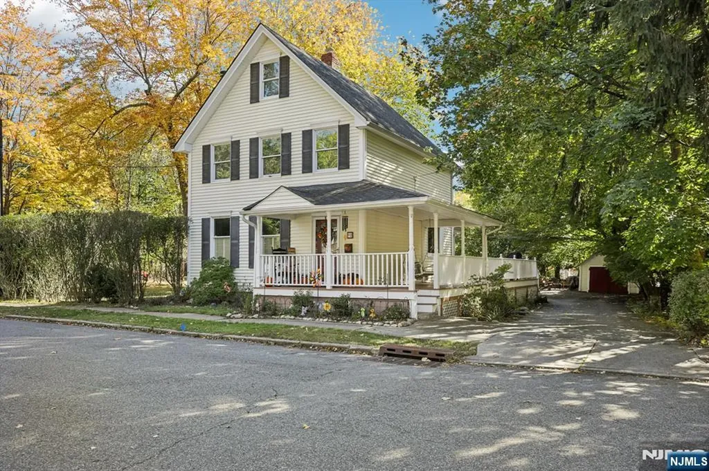 98 Chestnut Street Ramsey NJ 07446