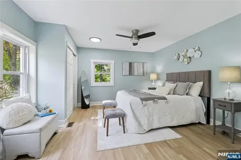 6 Tamarack Trail Hardyston NJ 07460