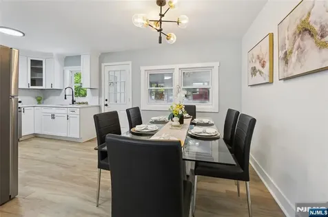 6 Tamarack Trail Hardyston NJ 07460