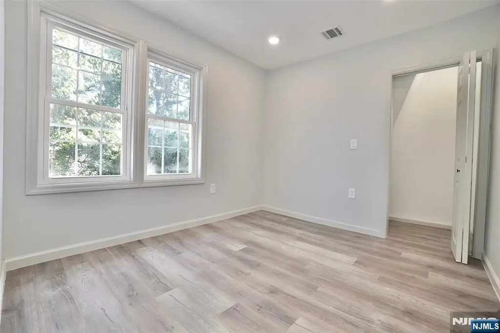 68 Bell Street Belleville NJ 07109