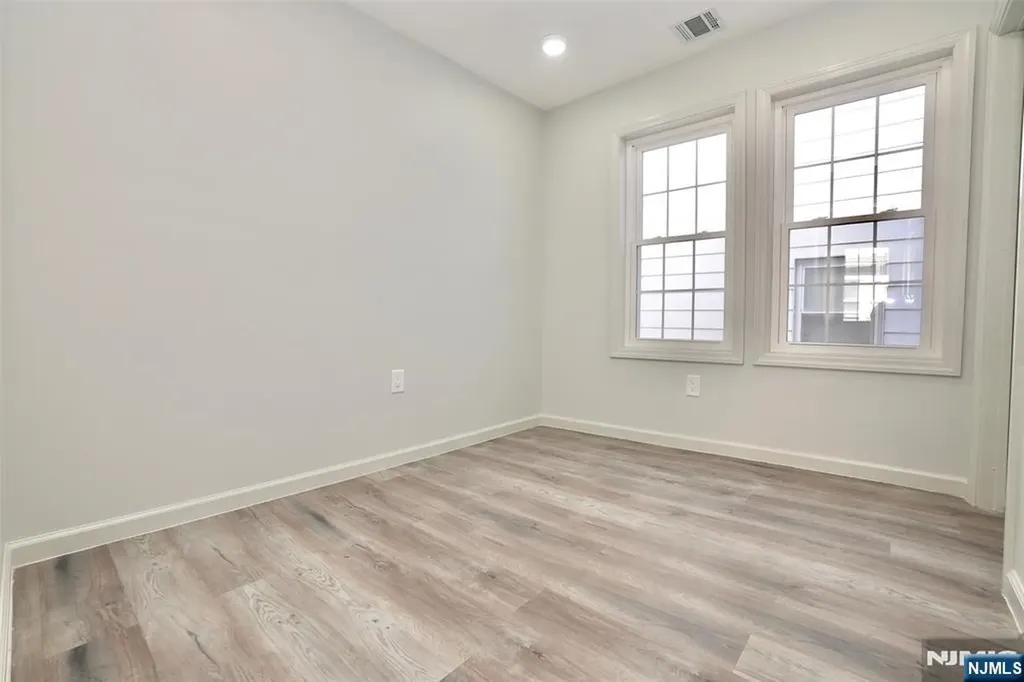 68 Bell Street Belleville NJ 07109