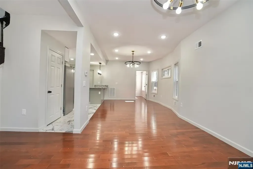 68 Bell Street Belleville NJ 07109