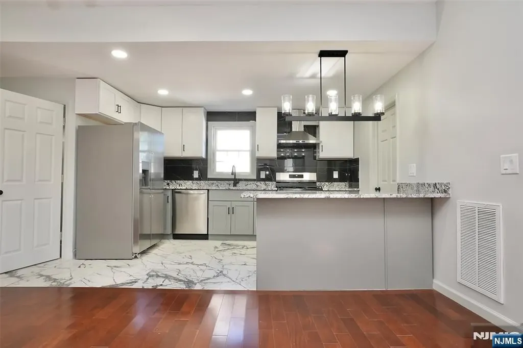 68 Bell Street Belleville NJ 07109