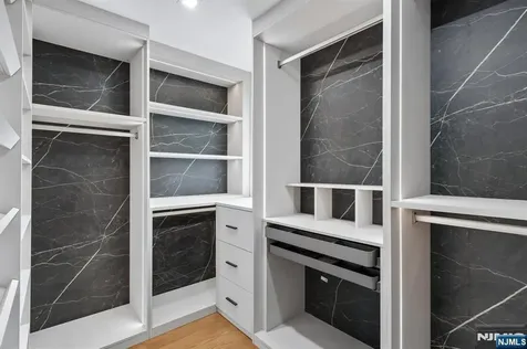 312 Bolz Street Englewood Cliffs NJ 07632
