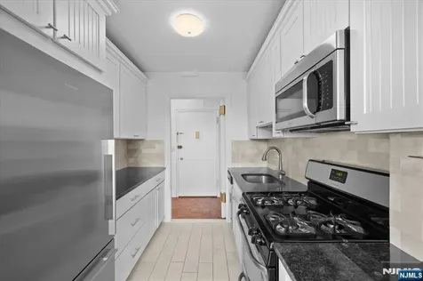 25 Grand Avenue Hackensack NJ 07601