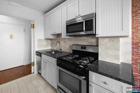25 Grand Avenue Hackensack NJ 07601