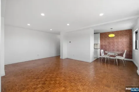25 Grand Avenue Hackensack NJ 07601