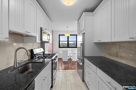 25 Grand Avenue Hackensack NJ 07601