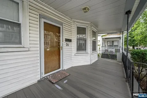 24 23rd Street East Orange NJ 07017