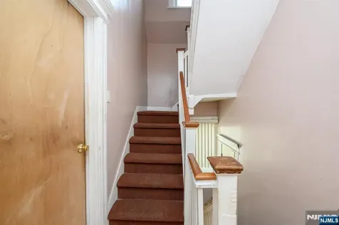 24 23rd Street East Orange NJ 07017