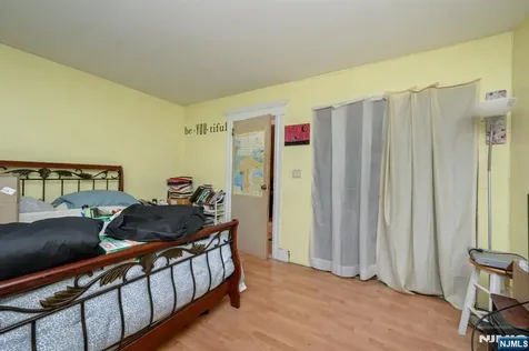 24 23rd Street East Orange NJ 07017