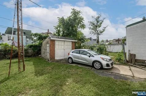 24 23rd Street East Orange NJ 07017
