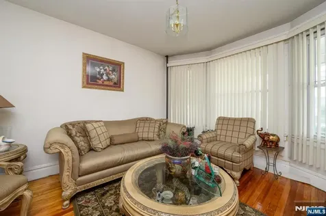 24 23rd Street East Orange NJ 07017