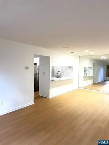 220A Washington Avenue Fort Lee NJ 07024