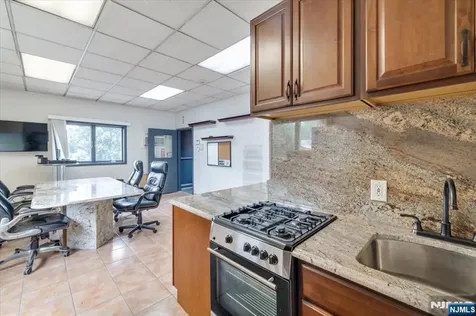 456 Walker Street Fairview NJ 07022