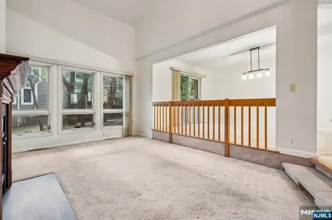 5 Wedgewood Drive Woodland Park NJ 07424