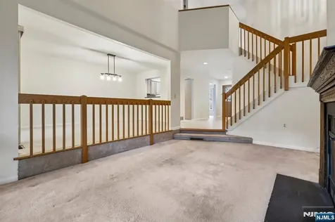 5 Wedgewood Drive Woodland Park NJ 07424