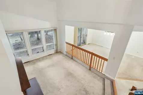 5 Wedgewood Drive Woodland Park NJ 07424