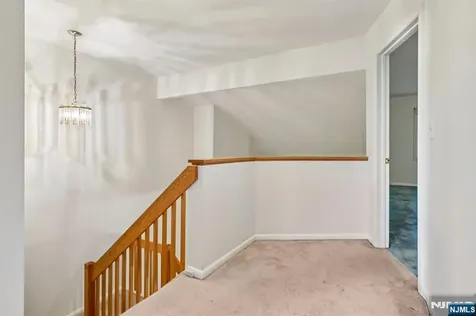 5 Wedgewood Drive Woodland Park NJ 07424