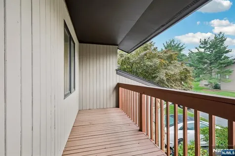 5 Wedgewood Drive Woodland Park NJ 07424