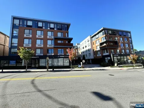 470 Main Street Fort Lee NJ 07024