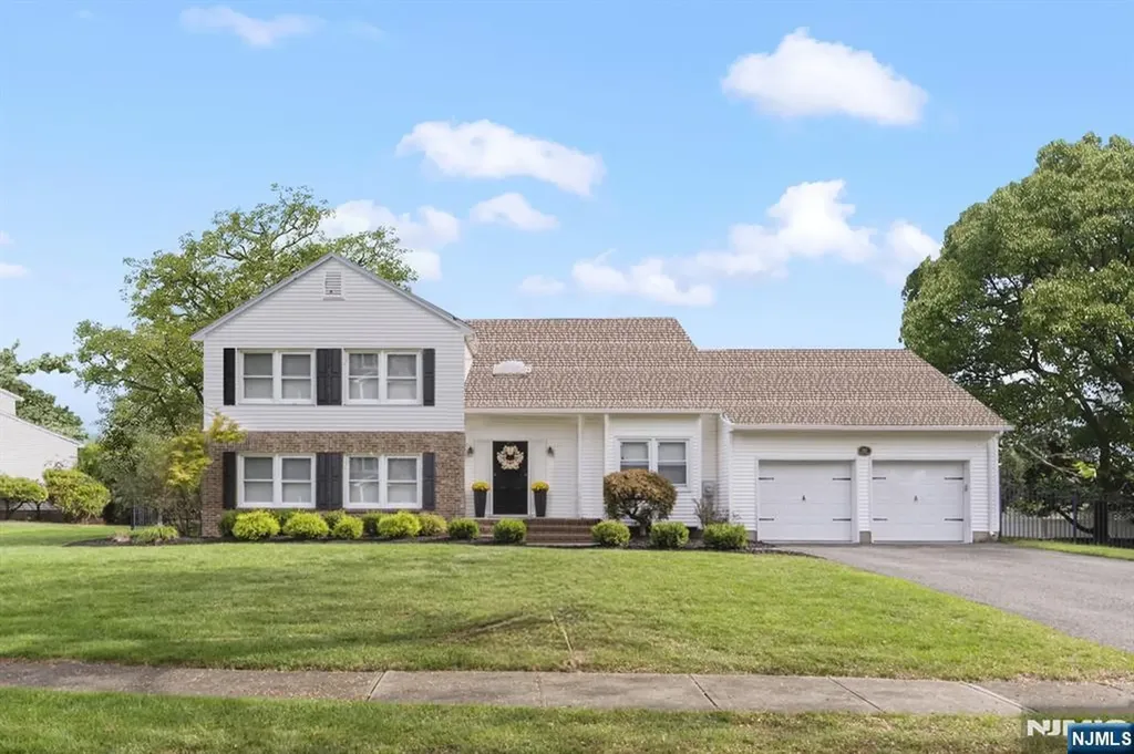 20 Dwight Street Wayne NJ 07470