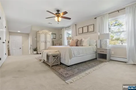 20 Dwight Street Wayne NJ 07470