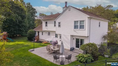 20 Dwight Street Wayne NJ 07470