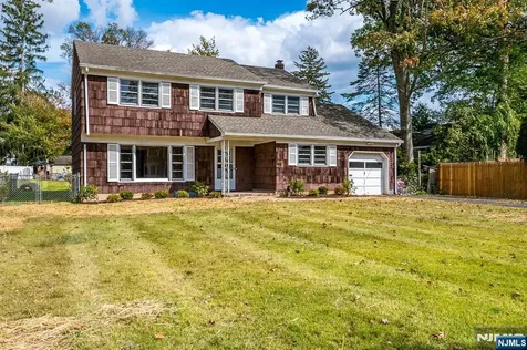200 Maple North Plainfield NJ 07060