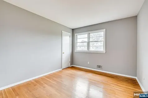 200 Maple North Plainfield NJ 07060