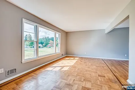 200 Maple North Plainfield NJ 07060