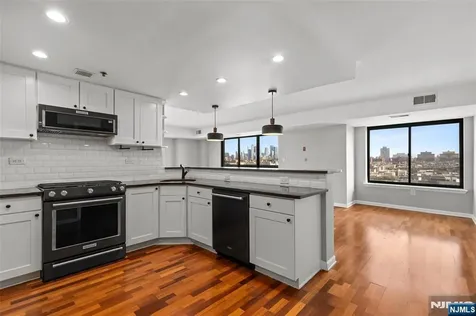 700 1st Street Hoboken NJ 07030