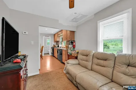 3 Riverside Road West Milford NJ 07421