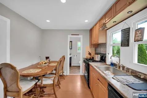 3 Riverside Road West Milford NJ 07421