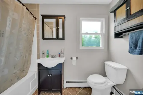 3 Riverside Road West Milford NJ 07421