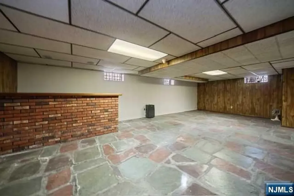 35 Old Dock Road Alpine NJ 07620